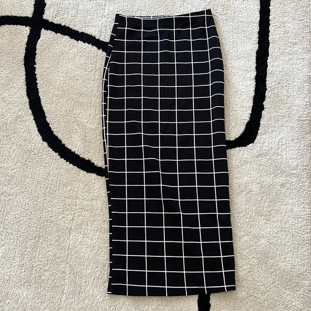 Black & White Skirt